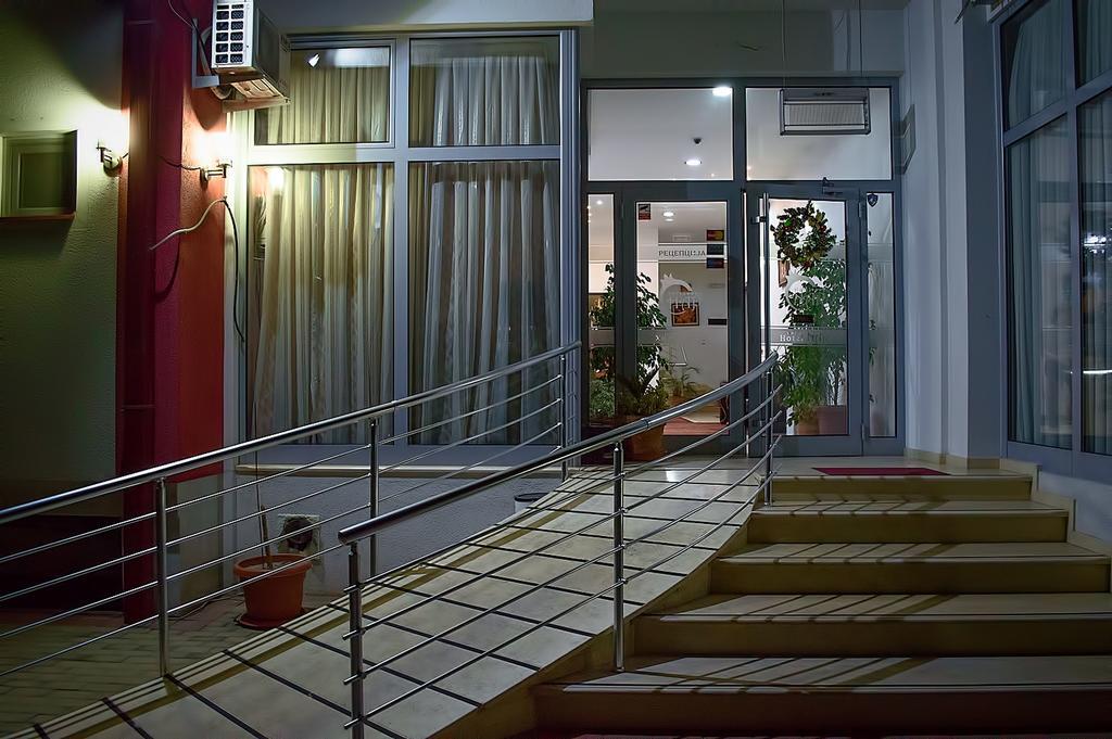 Hotel Nar Гевгели Екстериор снимка